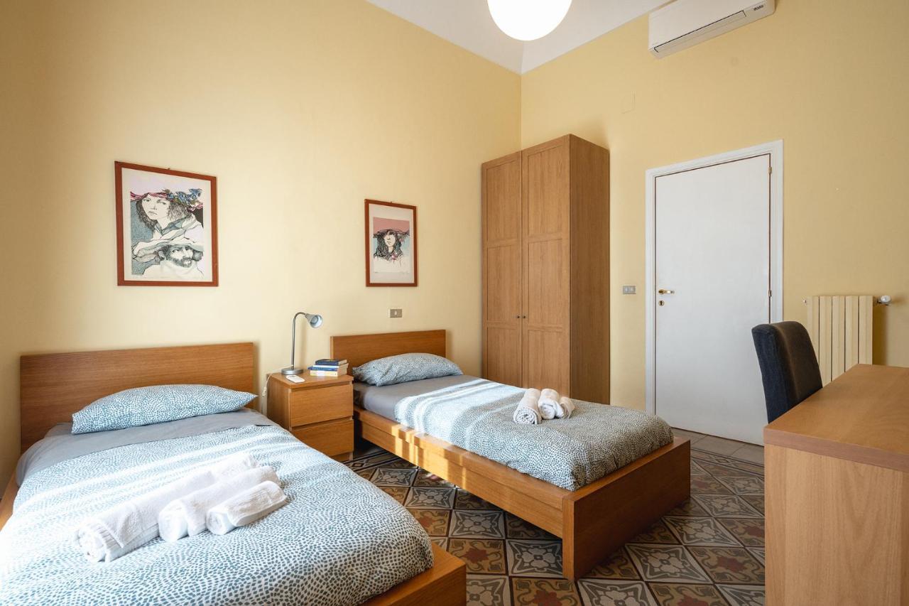 Lt Ateneo Барі Екстер'єр фото